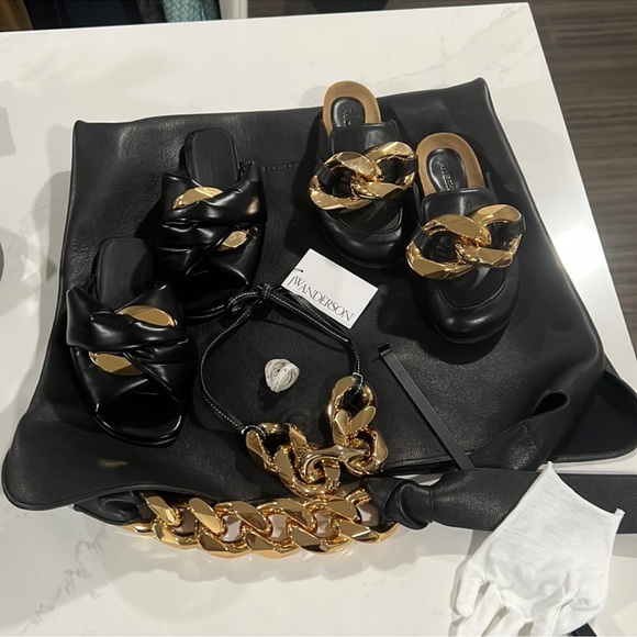 JW ANDERSON Oversized TWIST Black CHAIN HOBO Handbag Tote..SOLD OUT GORGEOUS - Picture 16 of 17